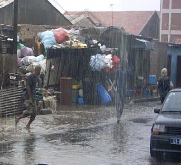 Il pleuvra sur Dakar jusqu’à mardi, selon l’ANAM.