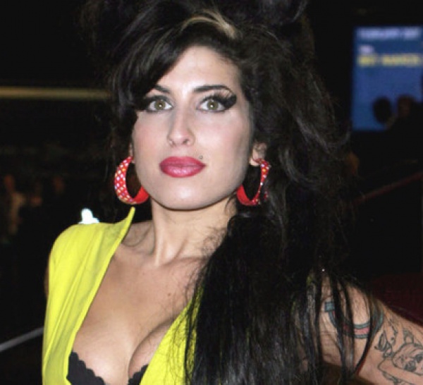 Mort d'Amy Winehouse : pas de drogue dans son organisme