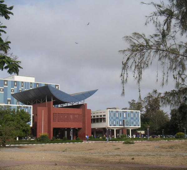 L’influence inquiétante de la religion sur les campus universitaires sénégalais.