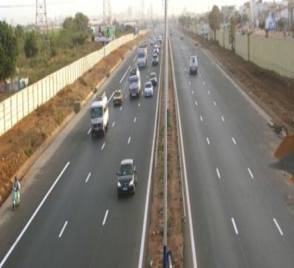 Autoroute a péage: Me Massokhna Kane demande aux usagers de refuser l'arnaque du trio Eiffage-Senac-Etat. 