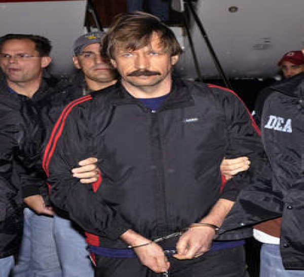 Le Russe Viktor Bout reconnu coupable de trafic d'armes