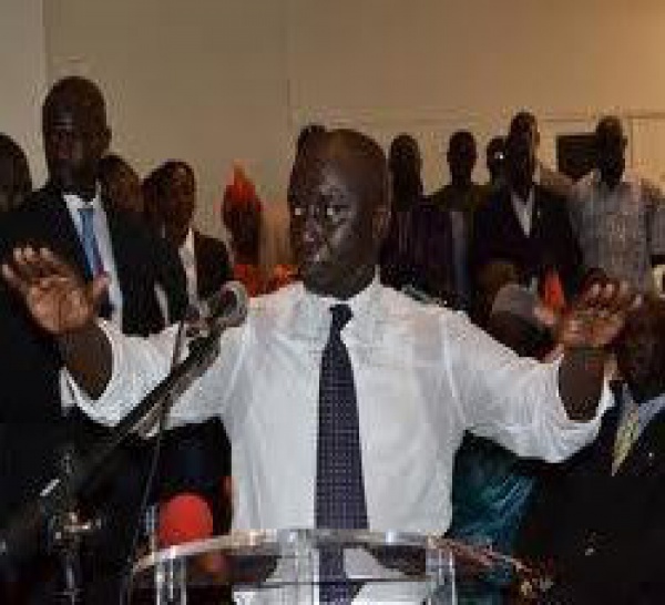 Idrissa Seck promet 100 milliards pour chaque région par an