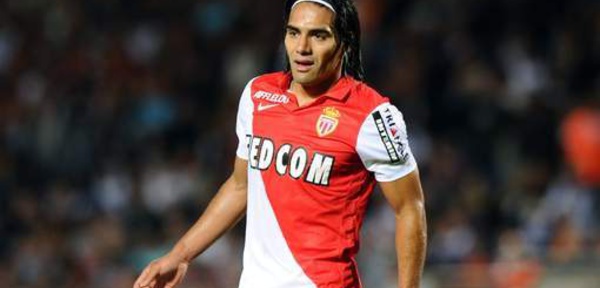 Falcao à Manchester United!