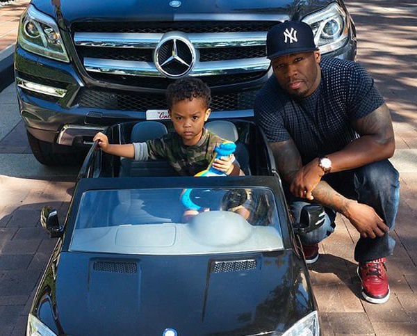 50 Cent offre une Mercedes à son fils pour ses deux ans