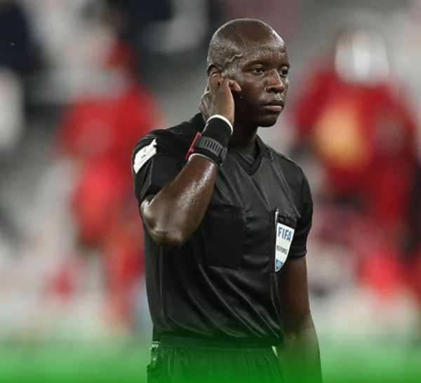 CAN 2024 : La liste des arbitres présélectionnés, avec 3 sénégalais, sans Maguette Ndiaye…