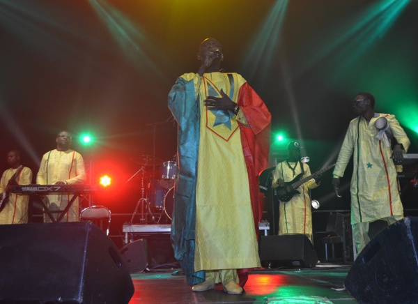 Soirée d'indépendance : Pape Diouf joue à guichet fermé au Dock Pullman de Paris 