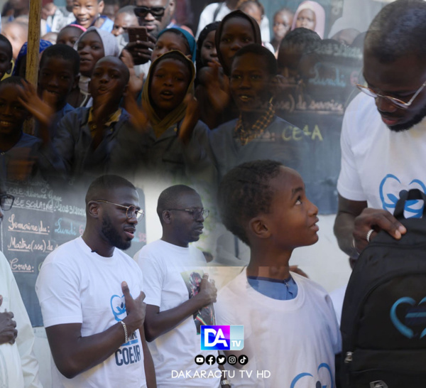 Football &amp; Social : Kalidou Koulibaly offre des kits scolaires à 529 écoliers de Diamaguene