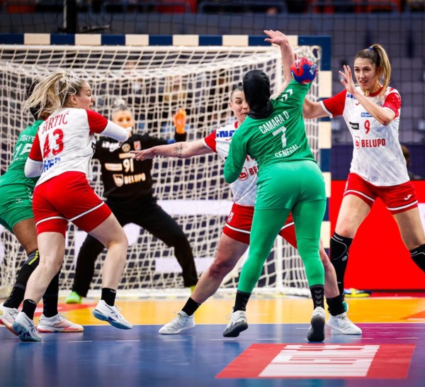 Tour principal du mondial féminin de handball : Battues par la Hongrie, les Lionnes s’éloignent des quarts de finale