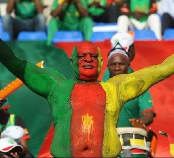 CAN 2023 : la célèbre mascotte des Lions Indomptables, Ngando PINCKETT, oubliée par la FECAFOOT à Abidjan