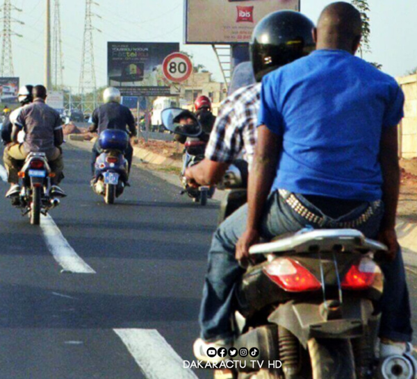 Dakar : Interdiction de circulation de motos ce lundi de 06h du matin à minuit (Préfet)