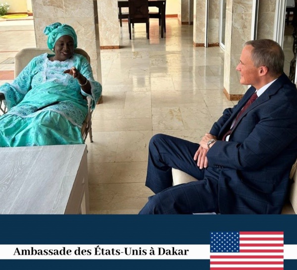 Crise politique au Sénégal : l'ambassadeur des Usa,  Raynor a rencontré l'ancien Pm Mimi Touré