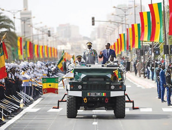 4 avril : le défilé militaire annulé