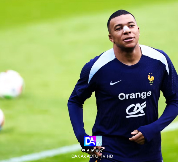 Euro-2024: Mbappé s'entraîne à part avec un pansement deux jours avant France - Pays-Bas