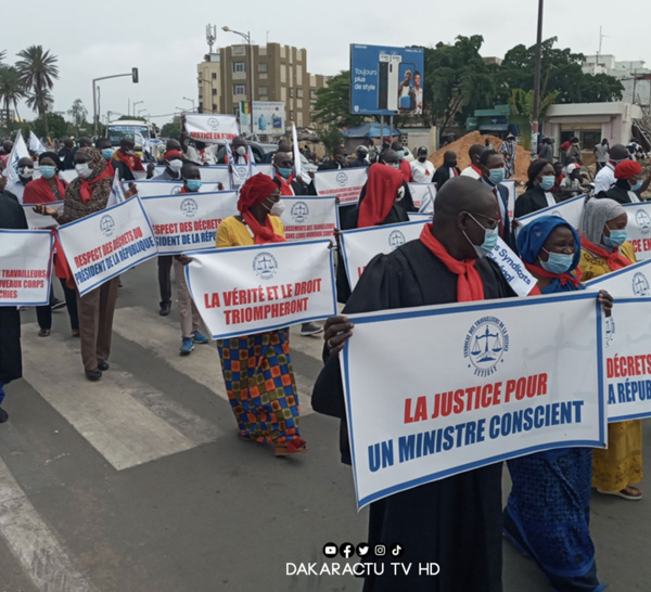 Pour la prise en charge des préoccupations des travailleurs de la Justice: Le SYTJUST menace de reprendre la grève