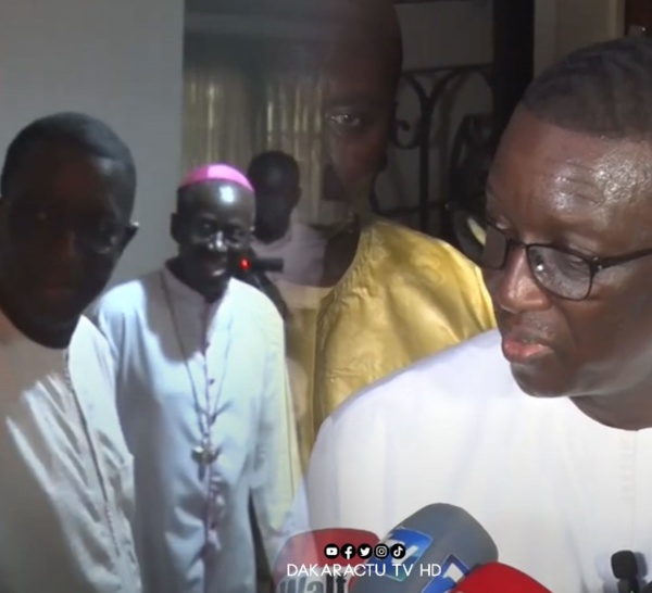 Visite chez les foyers religieux : Amadou Bâ chez l’archevêque de Dakar, Monseigneur Benjamin Ndiaye